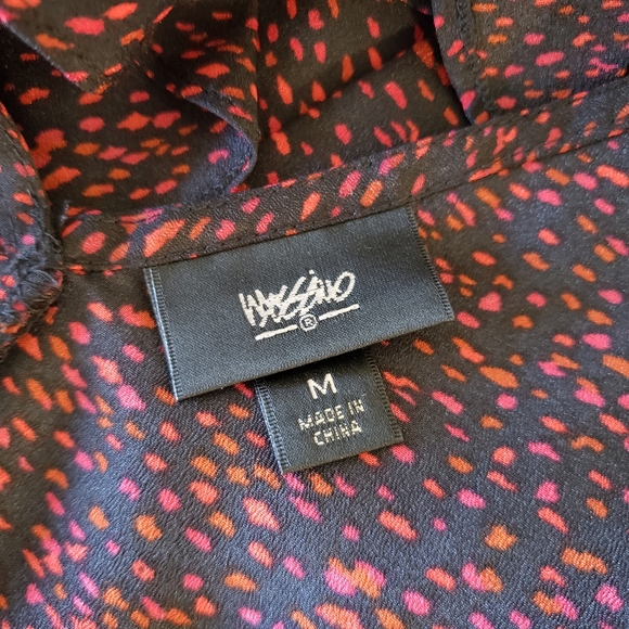 Red and Black Sleeveless Dress - Picture 7 of 7